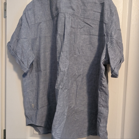 Eddie Bauer women's short sleeve chambray blouse - Picture 3 of 3